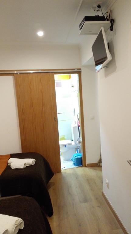 ליסבון Martim Moniz 28 Guest House חדר תמונה