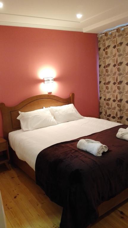 ליסבון Martim Moniz 28 Guest House חדר תמונה
